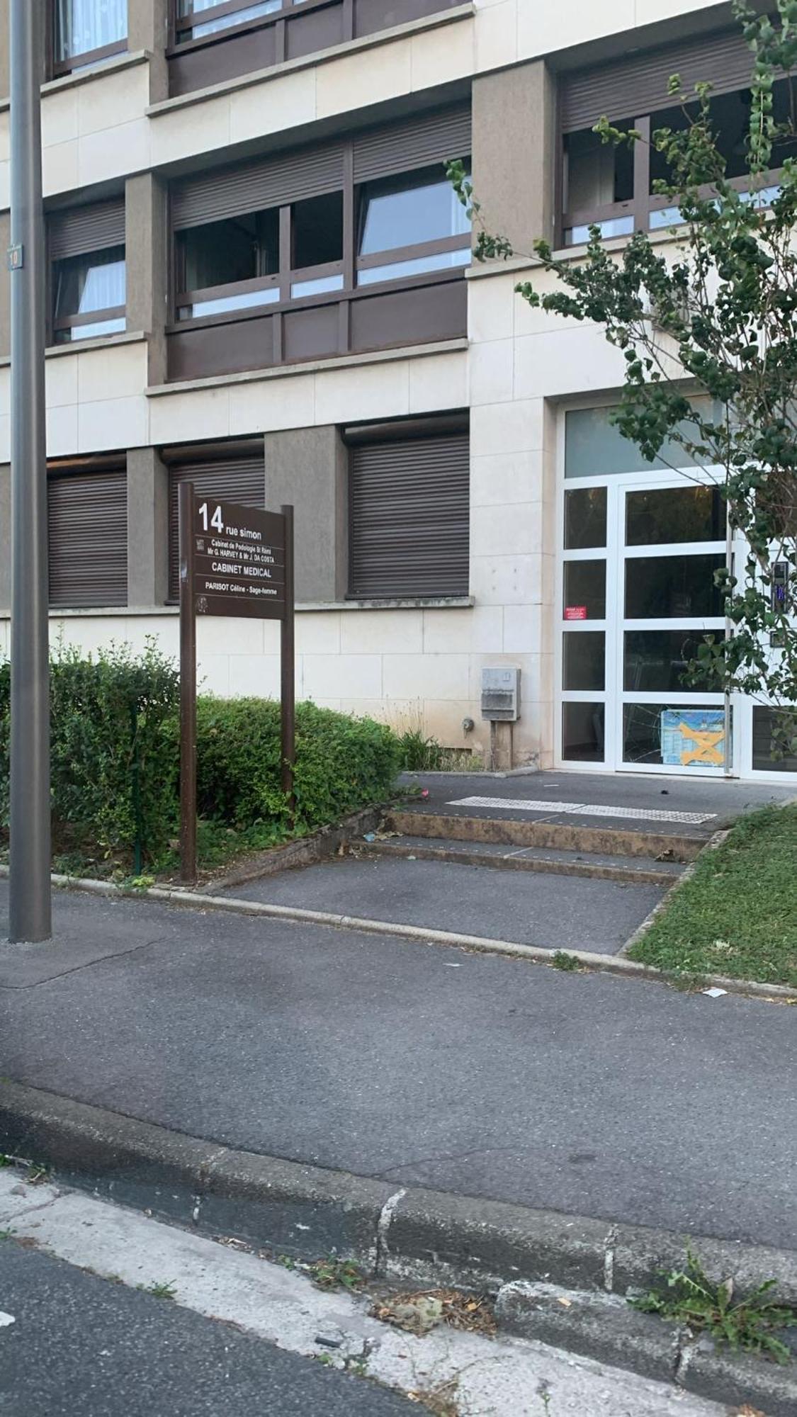 Reims Centre-Ville - 2 Chambres - 6 Personnes Au 1 Er Etage Ρενς Εξωτερικό φωτογραφία