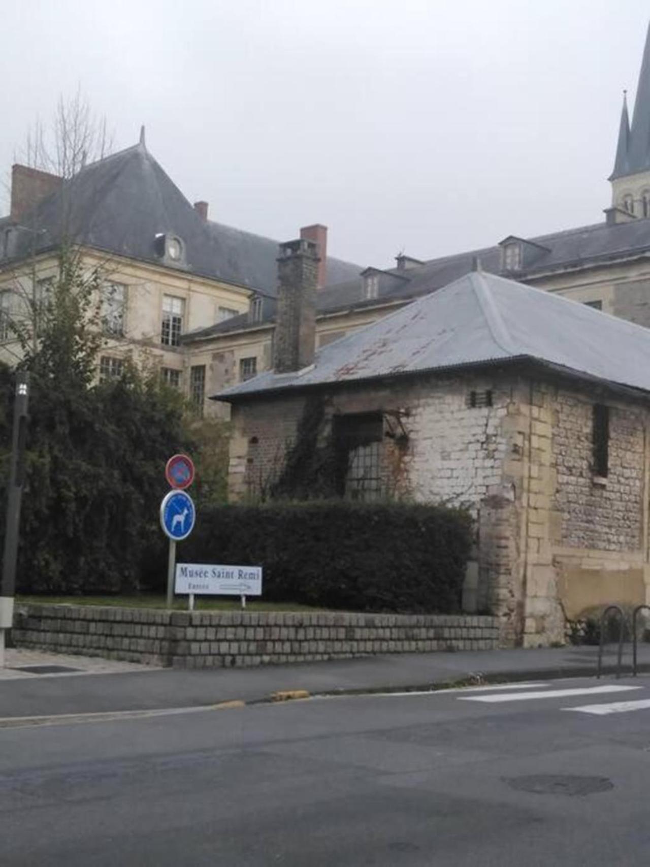 Reims Centre-Ville - 2 Chambres - 6 Personnes Au 1 Er Etage Ρενς Εξωτερικό φωτογραφία
