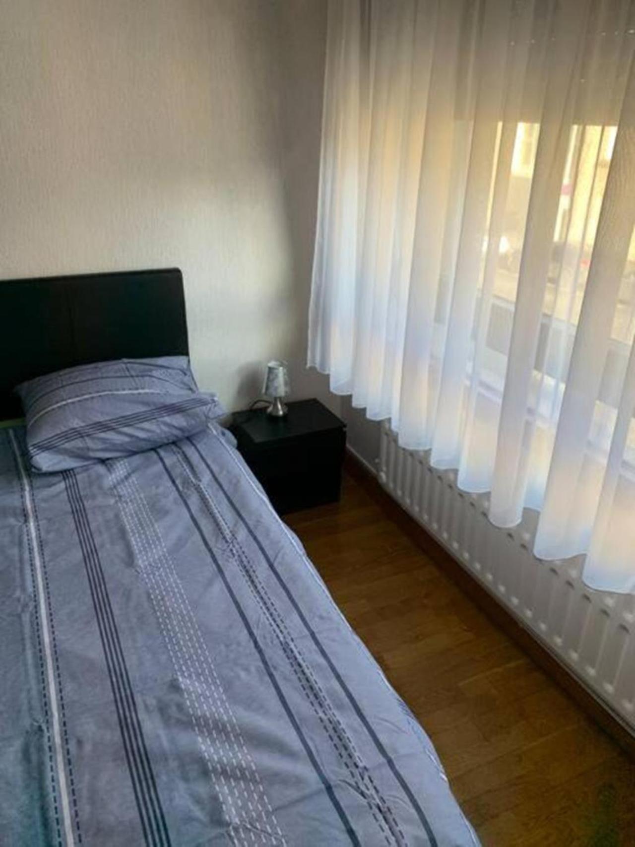 Reims Centre-Ville - 2 Chambres - 6 Personnes Au 1 Er Etage Ρενς Εξωτερικό φωτογραφία