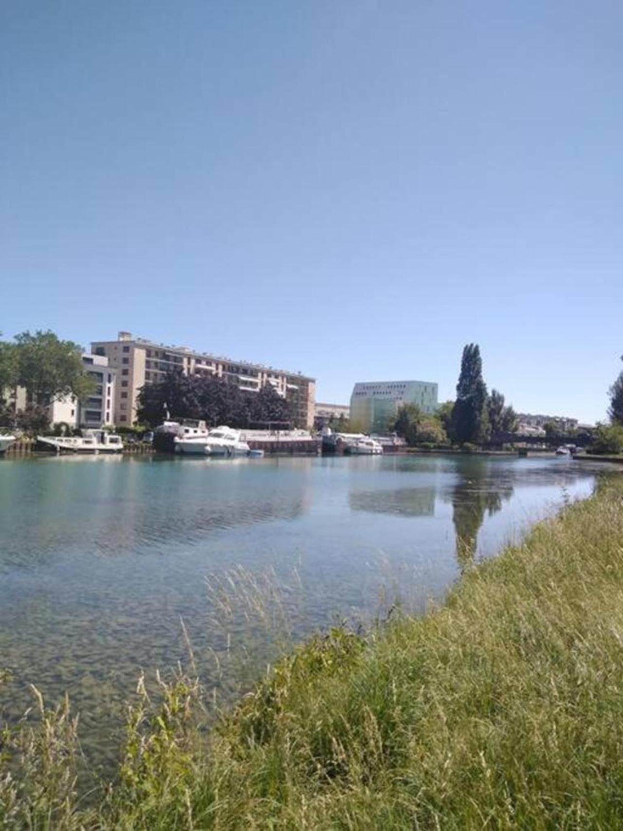 Reims Centre-Ville - 2 Chambres - 6 Personnes Au 1 Er Etage Ρενς Εξωτερικό φωτογραφία