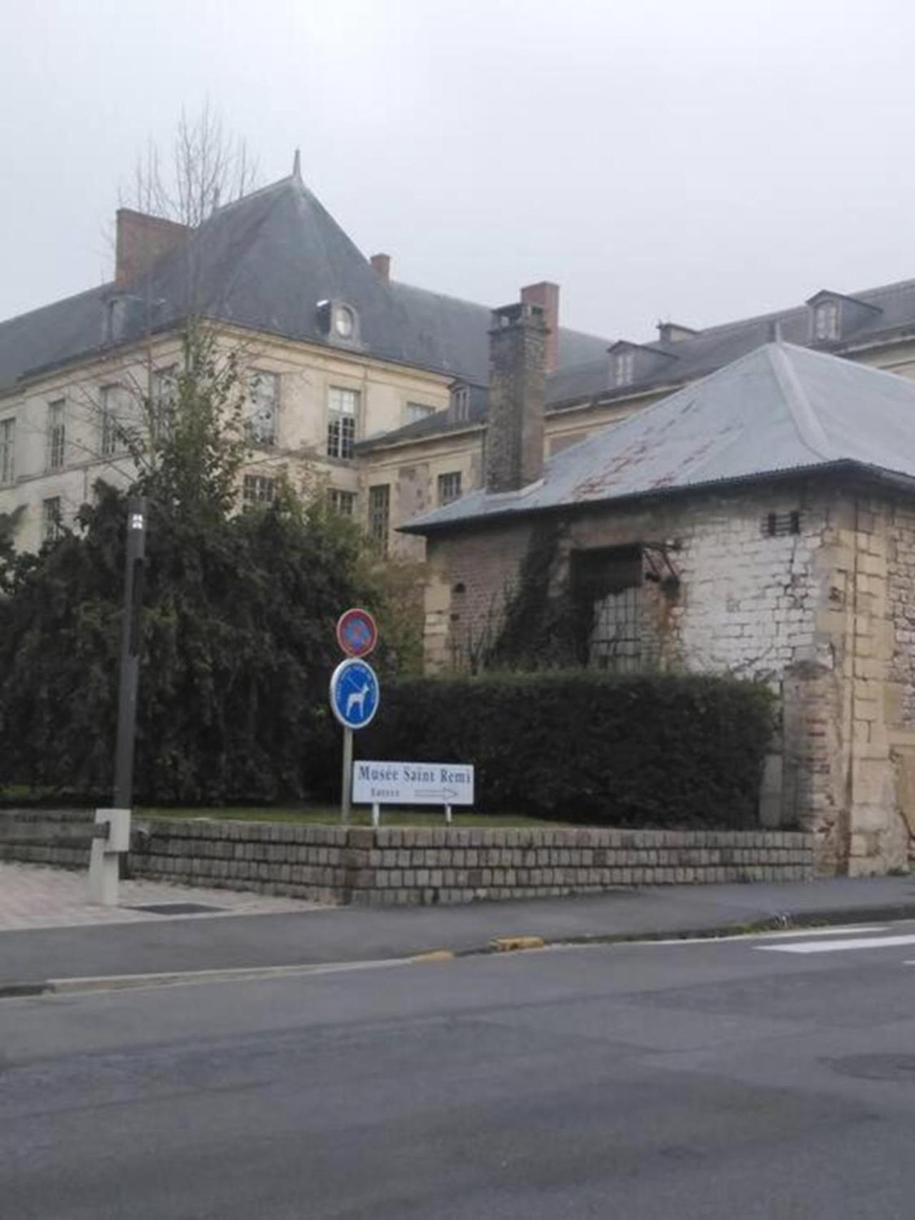 Reims Centre-Ville - 2 Chambres - 6 Personnes Au 1 Er Etage Ρενς Εξωτερικό φωτογραφία