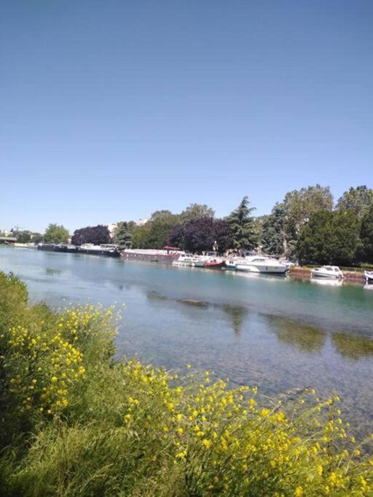 Reims Centre-Ville - 2 Chambres - 6 Personnes Au 1 Er Etage Ρενς Εξωτερικό φωτογραφία